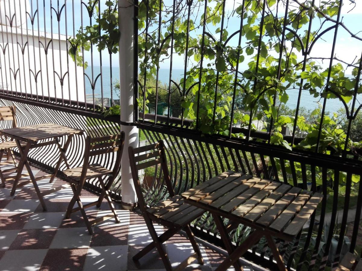 Villa Maria Guest House New Athos Екстер'єр фото